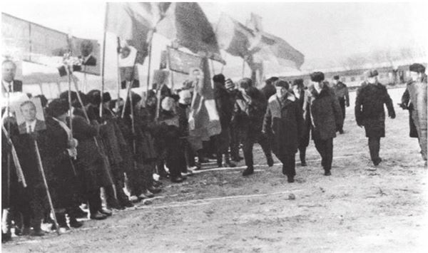 Иллюстрация к книге — Город Бонивур. Последняя великая стройка СССР [i_022.jpg]