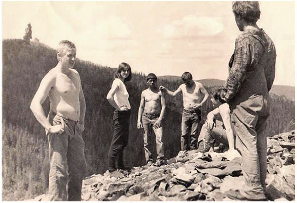 Иллюстрация к книге — Город Бонивур. Последняя великая стройка СССР [i_049.jpg]