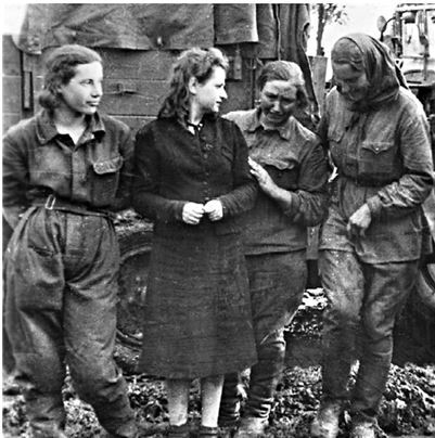 Иллюстрация к книге — Мобилизованная нация. Германия 1939–1945 [i_025.jpg]