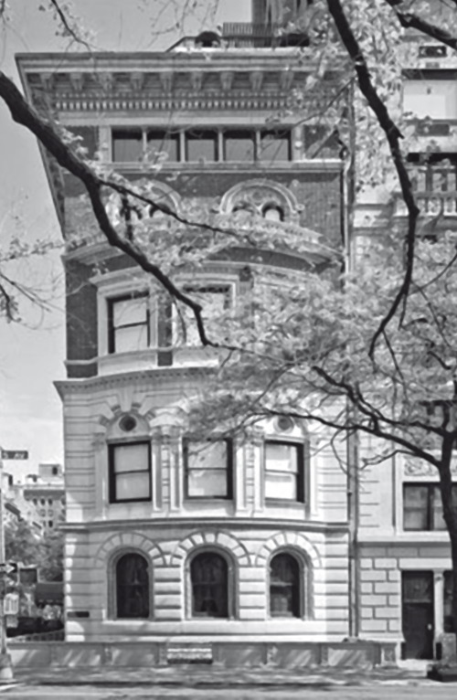 Иллюстрация к книге — Роман Абрамович. Как стать миллиардером [i_031.jpg]