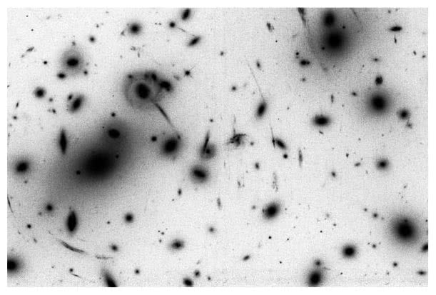 Иллюстрация к книге — Когда у Земли было две Луны. Планеты-каннибалы, ледяные гиганты, грязевые кометы и другие светила ночного неба [i_060.jpg]