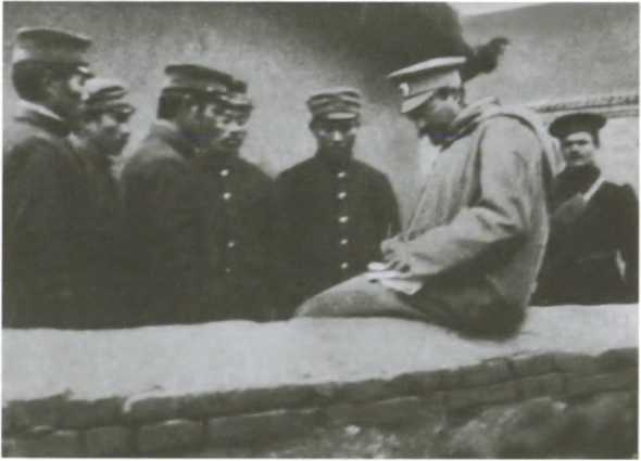 Иллюстрация к книге — Военные контразведчики [i_007.jpg]