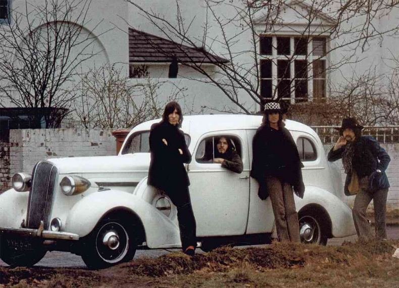 Иллюстрация к книге — Наизнанку. Личная история Pink Floyd [i_093.jpg]