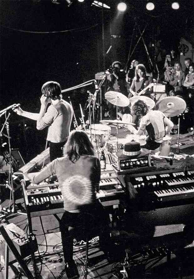 Иллюстрация к книге — Наизнанку. Личная история Pink Floyd [i_103.jpg]