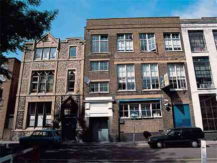 Иллюстрация к книге — Наизнанку. Личная история Pink Floyd [i_181.jpg]