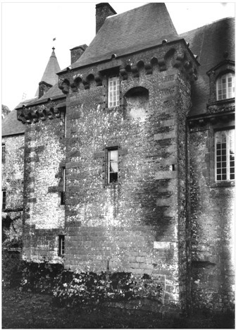 Иллюстрация к книге — Последняя дуэль [i_010.jpg]