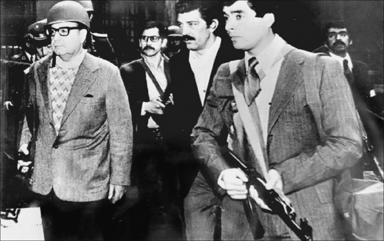 Иллюстрация к книге — Неизвестная жизнь мировых лидеров [i_026.jpg]