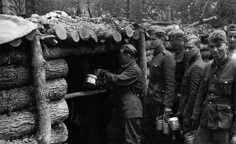 Иллюстрация к книге — Крым под оккупацией [i_017.jpg]