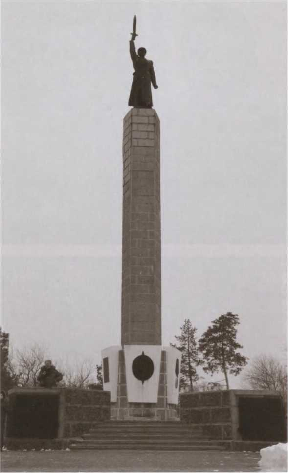 Иллюстрация к книге — Герои «СМЕРШ» [i_031.jpg]