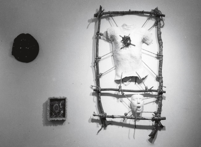 Иллюстрация к книге — Каждый инструмент – молоток. Правила жизни и творчества бессменного ведущего «Разрушителей легенд» [i_034.jpg]