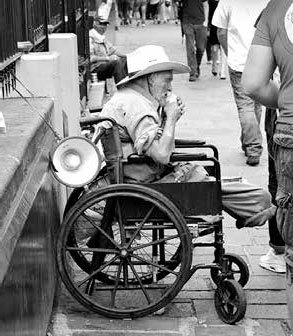 Иллюстрация к книге — Записки странствующего писателя о подводных погружениях и древних цивилизациях [i_028.jpg]