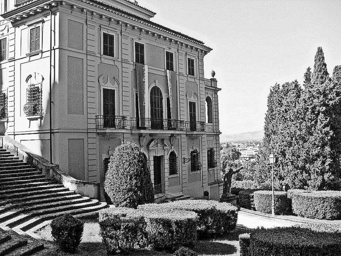 Иллюстрация к книге — Умбрия – зеленое сердце Италии. Тайна старого аббатства и печенье святого Франциска [i_040.jpg]