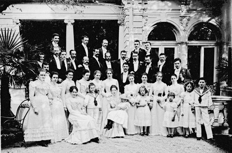 Иллюстрация к книге — Время магов. Великое десятилетие философии. 1919-1929 [i_008.jpg]