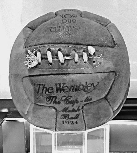 Иллюстрация к книге — Азбука футбола. Увлеки своего ребёнка самой популярной игрой! [i_061.jpg]