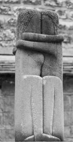 Иллюстрация к книге — Музеи смерти. Парижские и московские кладбища [i_057.jpg]