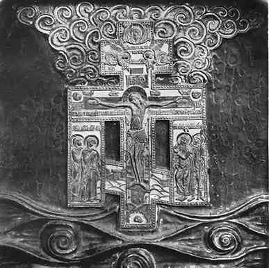 Иллюстрация к книге — Музеи смерти. Парижские и московские кладбища [i_142.jpg]