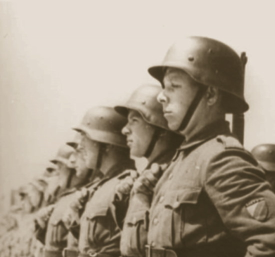 Иллюстрация к книге — Прибалтика. 1939–1945 гг. Война и память [i_003.jpg]