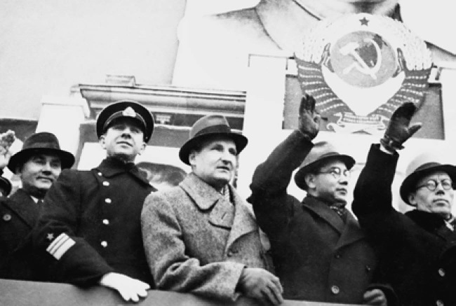 Иллюстрация к книге — Прибалтика. 1939–1945 гг. Война и память [i_027.jpg]