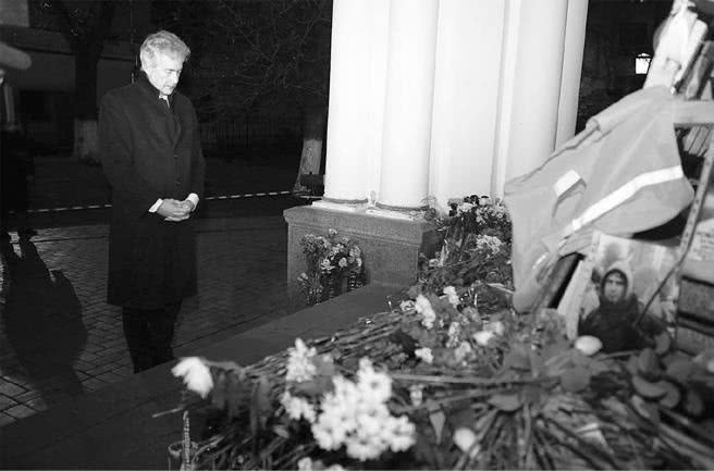 Иллюстрация к книге — Невидимая сила. Как работает американская дипломатия [i_055.jpg]