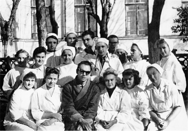 Иллюстрация к книге — Сундук артиста [i_030.jpg]