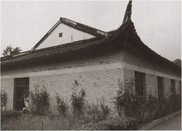 Иллюстрация к книге — Чан Кайши [i_031.jpg]