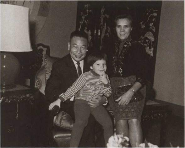 Иллюстрация к книге — Чан Кайши [i_059.jpg]