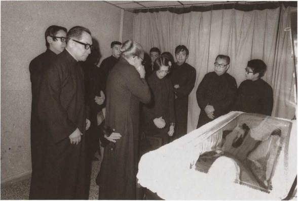 Иллюстрация к книге — Чан Кайши [i_065.jpg]