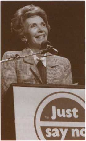 Иллюстрация к книге — Рейган [i_034.jpg]