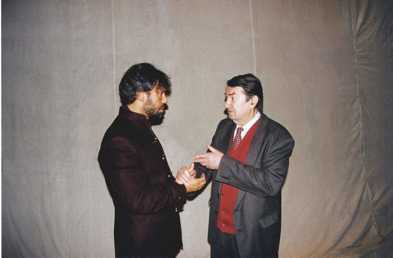 Иллюстрация к книге — Мир тесен. Короткие истории из длинной жизни [i_048.jpg]