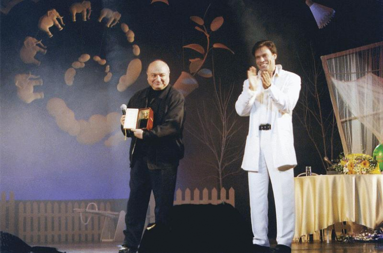 Иллюстрация к книге — Мир тесен. Короткие истории из длинной жизни [i_050.jpg]