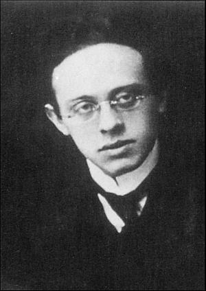 Иллюстрация к книге — Лев Троцкий. Большевик. 1917–1923 [i_004.jpg]