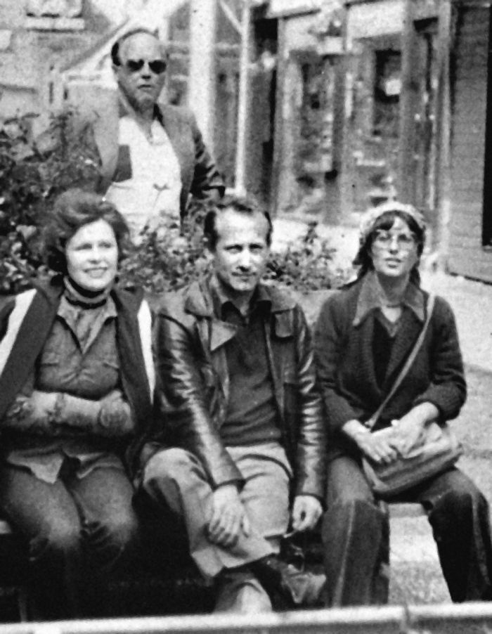 Иллюстрация к книге — Шпион и предатель. Самая громкая шпионская история времен холодной войны [i_017.jpg]