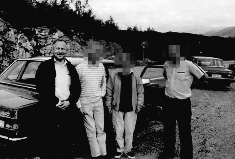 Иллюстрация к книге — Шпион и предатель. Самая громкая шпионская история времен холодной войны [i_056.jpg]