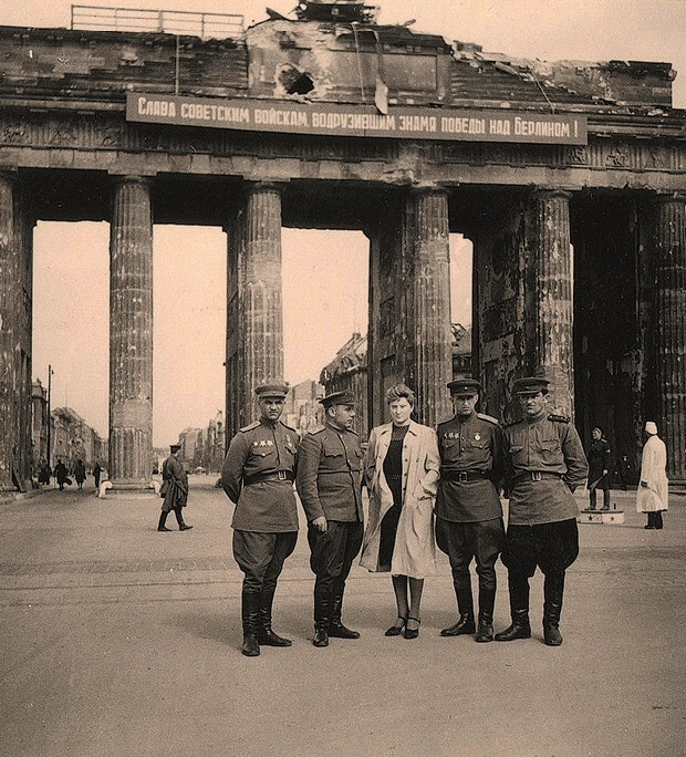 Иллюстрация к книге — Люди на войне [i_050.jpg]