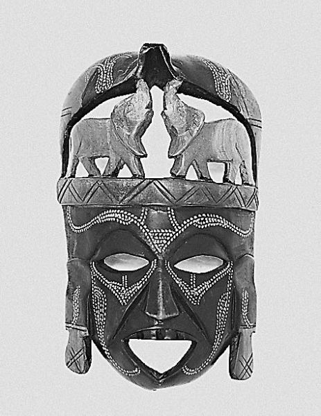 Иллюстрация к книге — История маски. От египетских фараонов до венецианского карнавала [i_004.jpg]