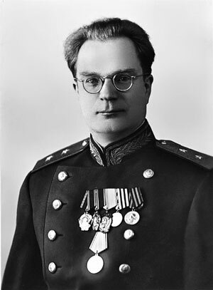 Иллюстрация к книге — Внешняя разведка СССР – России. 1946–2020 годы. История, структура и кадры [i_011.jpg]