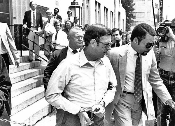 Иллюстрация к книге — Внешняя разведка СССР – России. 1946–2020 годы. История, структура и кадры [i_039.jpg]