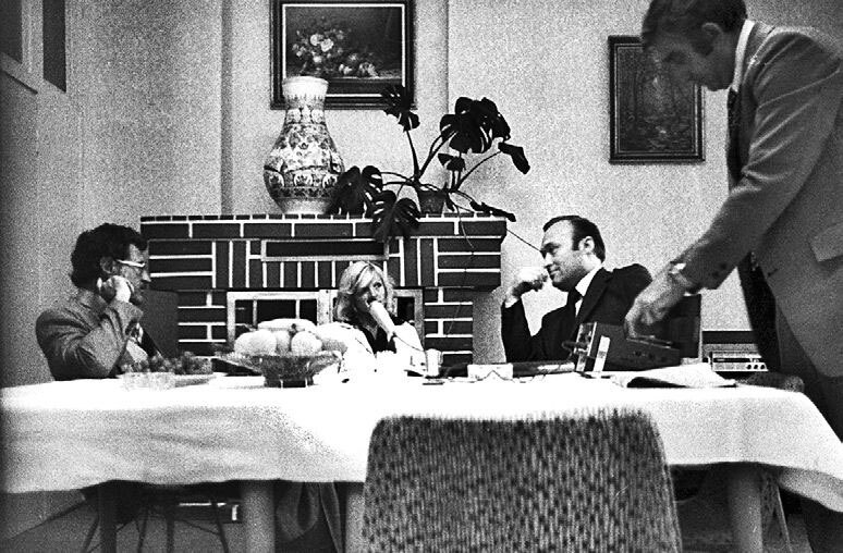 Иллюстрация к книге — Внешняя разведка СССР – России. 1946–2020 годы. История, структура и кадры [i_075.jpg]