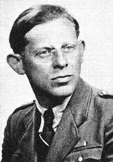 Иллюстрация к книге — Внешняя разведка СССР – России. 1946–2020 годы. История, структура и кадры [i_122.jpg]