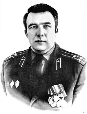 Иллюстрация к книге — Внешняя разведка СССР – России. 1946–2020 годы. История, структура и кадры [i_157.jpg]