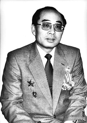 Иллюстрация к книге — Внешняя разведка СССР – России. 1946–2020 годы. История, структура и кадры [i_183.jpg]