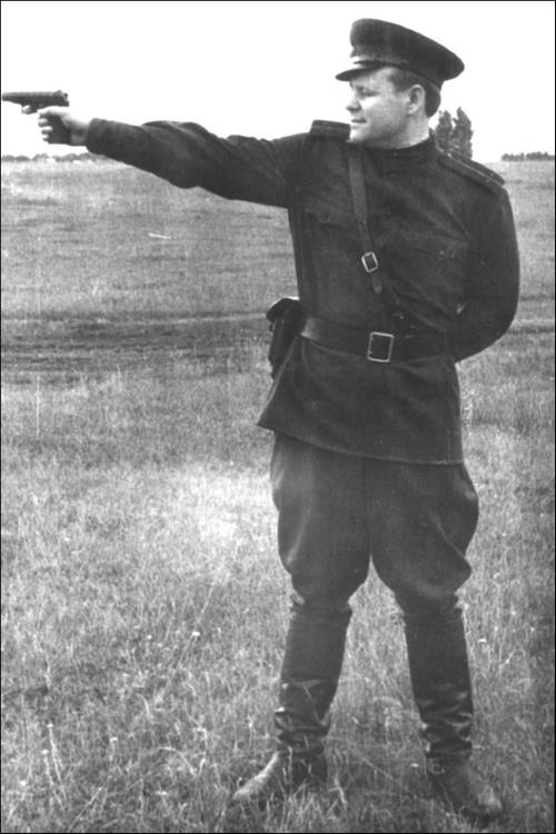 Иллюстрация к книге — Ода контрразведке [i_004.jpg]