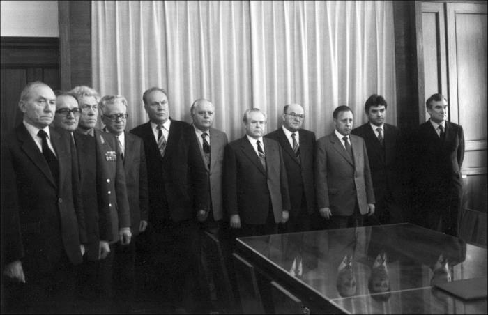 Иллюстрация к книге — Ода контрразведке [i_024.jpg]