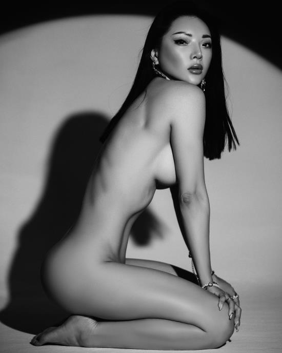 Иллюстрация к книге — Голая правда. Как не упустить мечту, учиться у жизни и не бояться действовать. По-честному [i_011.jpg]