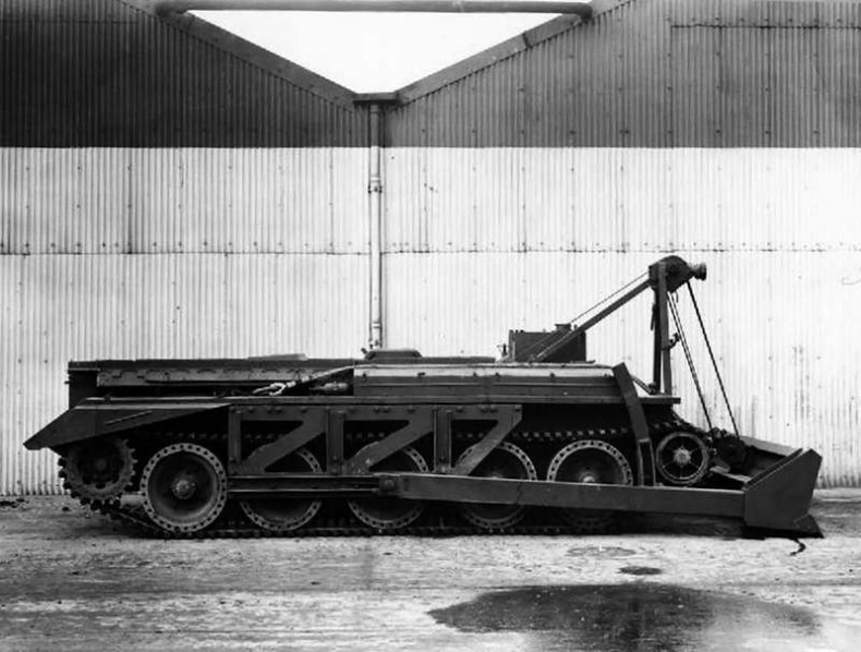 Иллюстрация к книге — Крейсерский танк Mk.VIII «Кромвель». На острие королевского меча [i_016.jpg]