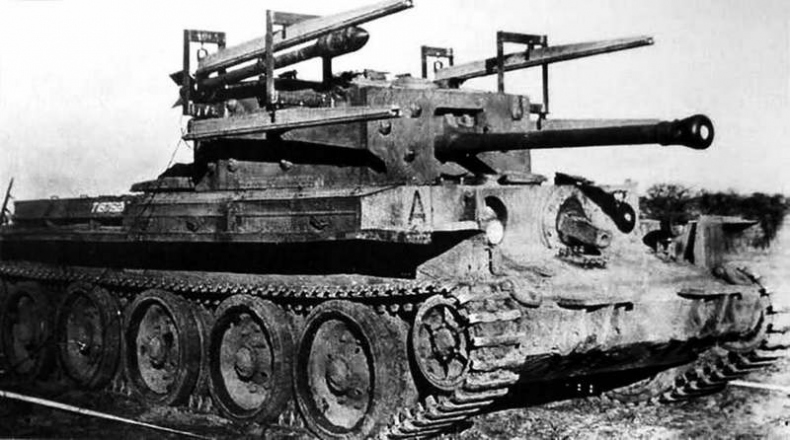 Иллюстрация к книге — Крейсерский танк Mk.VIII «Кромвель». На острие королевского меча [i_072.jpg]