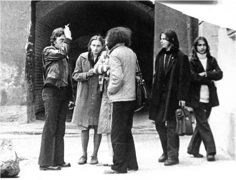 Иллюстрация к книге — Девятый круг. Одиссея диссидента в психиатрическом ГУЛАГе [i_006.jpg]