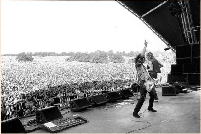 Иллюстрация к книге — Свет и Тень. Разговоры с Джимми Пейджем [i_094.jpg]