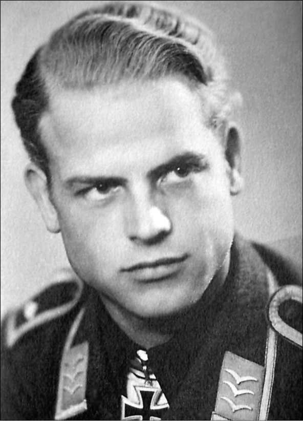 Иллюстрация к книге — Асы немецкой авиации [i_030.jpg]