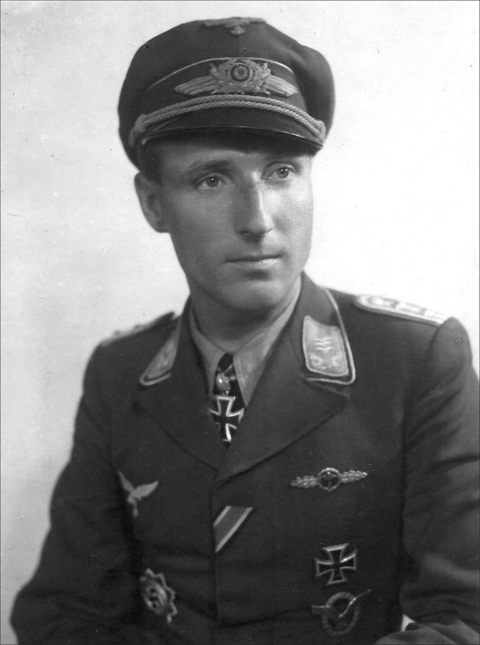 Иллюстрация к книге — Асы немецкой авиации [i_049.jpg]